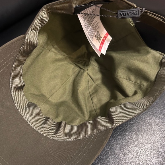 NEW PRADA GREEN RE-NYLON BASEBALL CAP UNISEX ONE SIZE - Picture 3 of 5